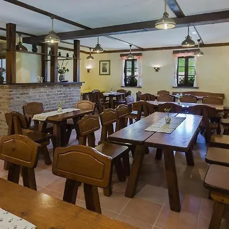 Glamping Mali Raj Dolenci